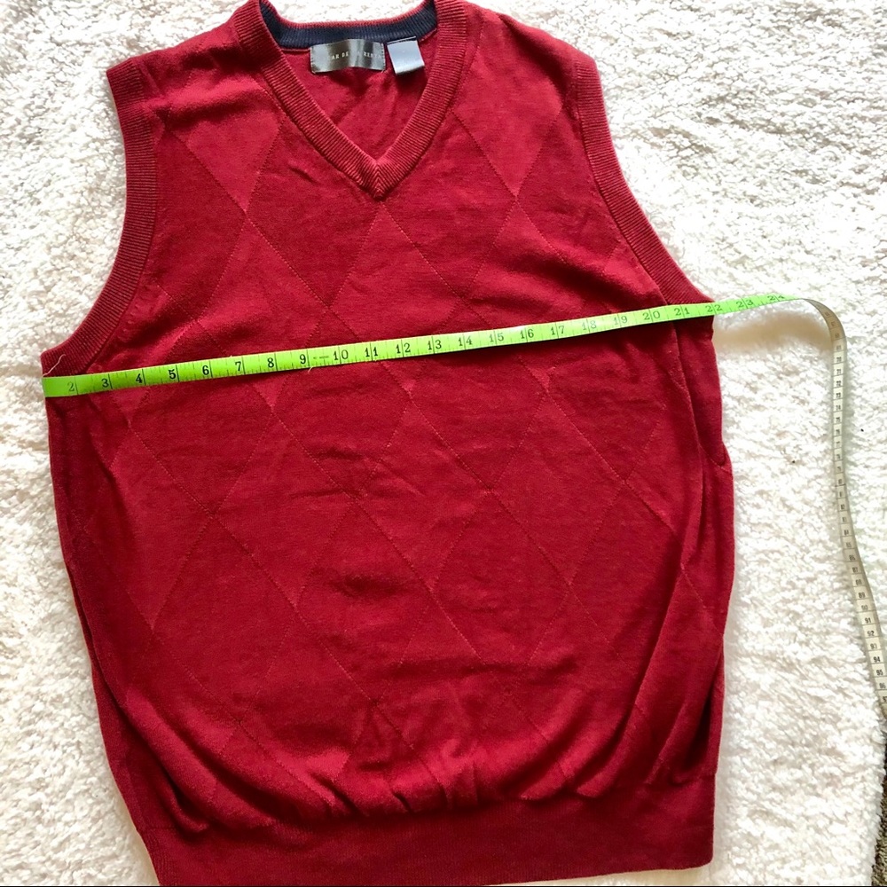 Óscar de la Renta Red Vest - Picture 4 of 6